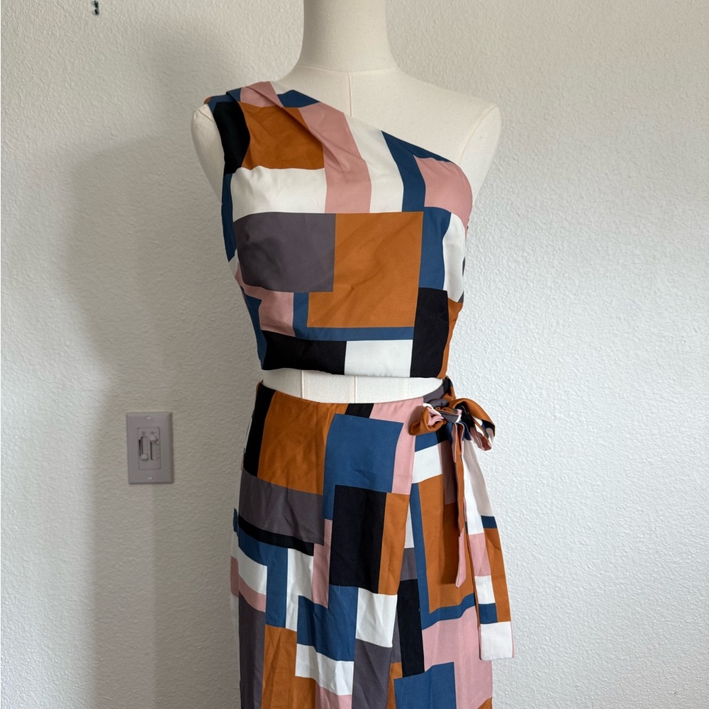 Geometric Patterned One-Shoulder Two-Piece Jumpsuit